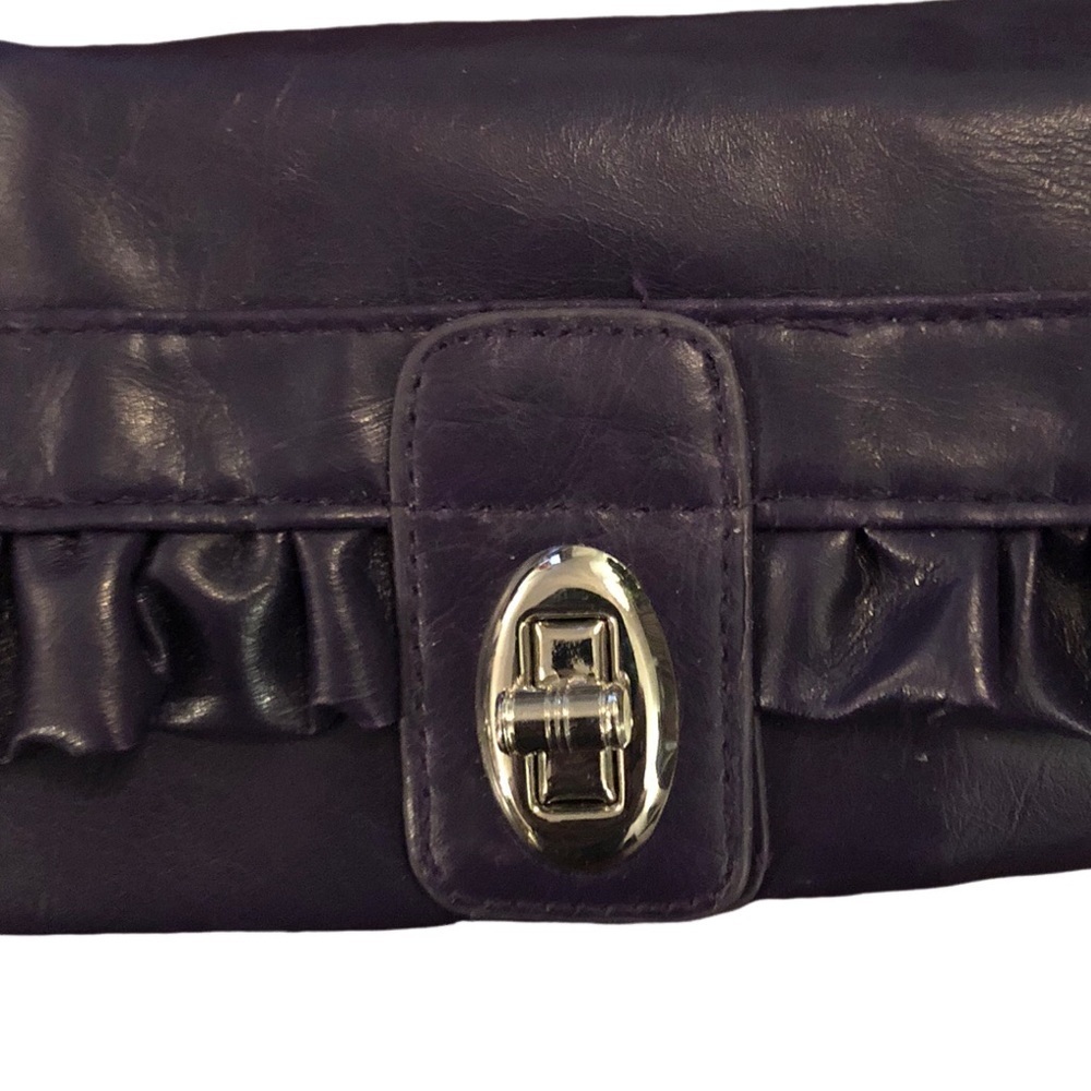 Lulu NYC Vegan Wristlet Fully Lined with Ruffled Edge/Wrist Strap- NWT, Purple - Picture 6 of 9